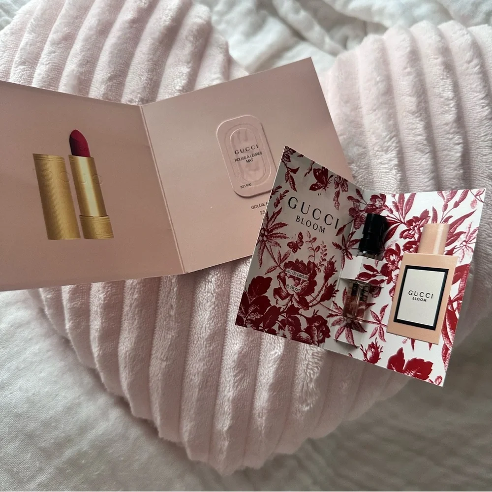 GUCCI Lipstick + Bloom ❀ Sample - Intense Lip Color